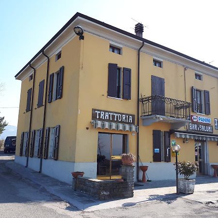 Trattoria Cattani Hotel Medesano Kültér fotó